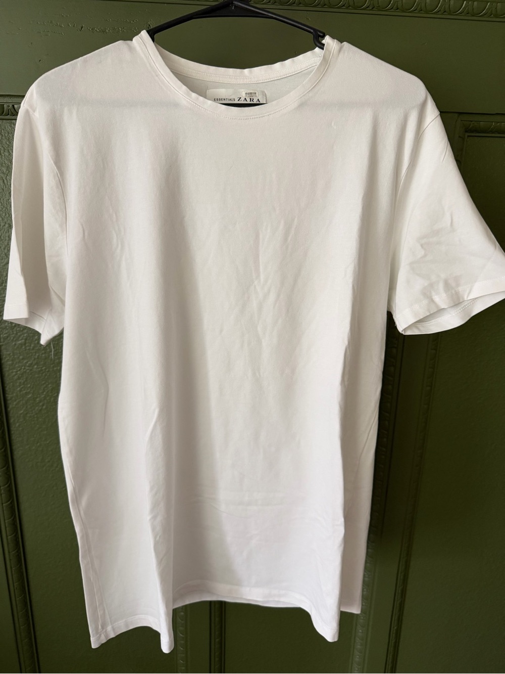 Zara Men’s White Crew Neck Short Sleeve T-Shirt